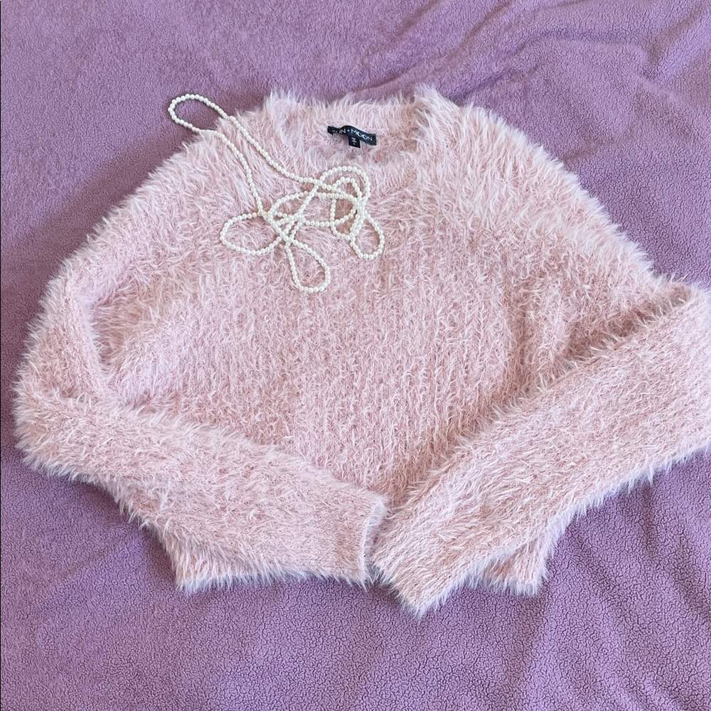 🌸🎀 SUN + MOON Light Pink Fuzzy Cropped Sweater Size L